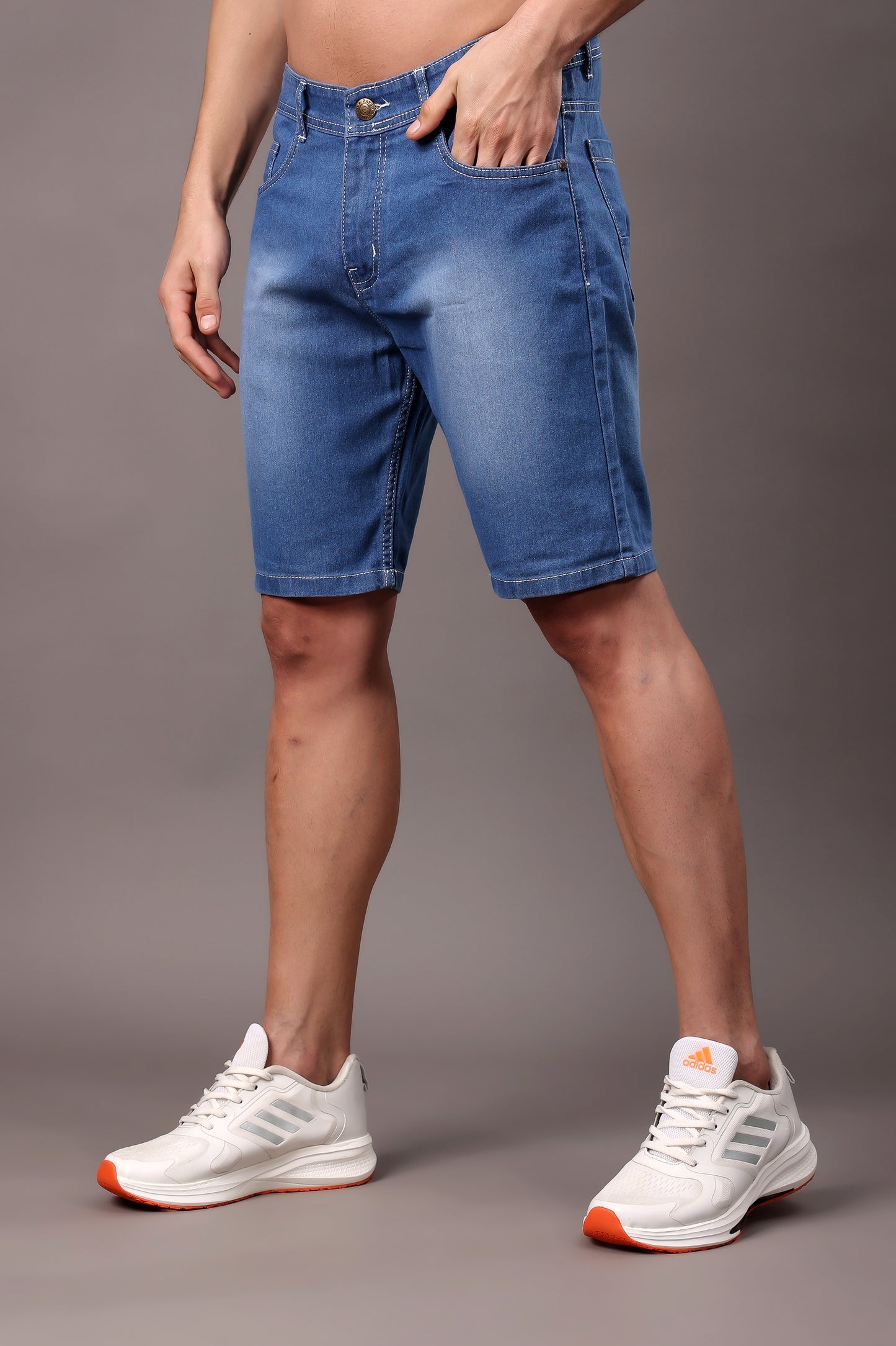 ZAYSH Men Slim Mid Rise Blue Shorts (Short-Den-Spray-01)