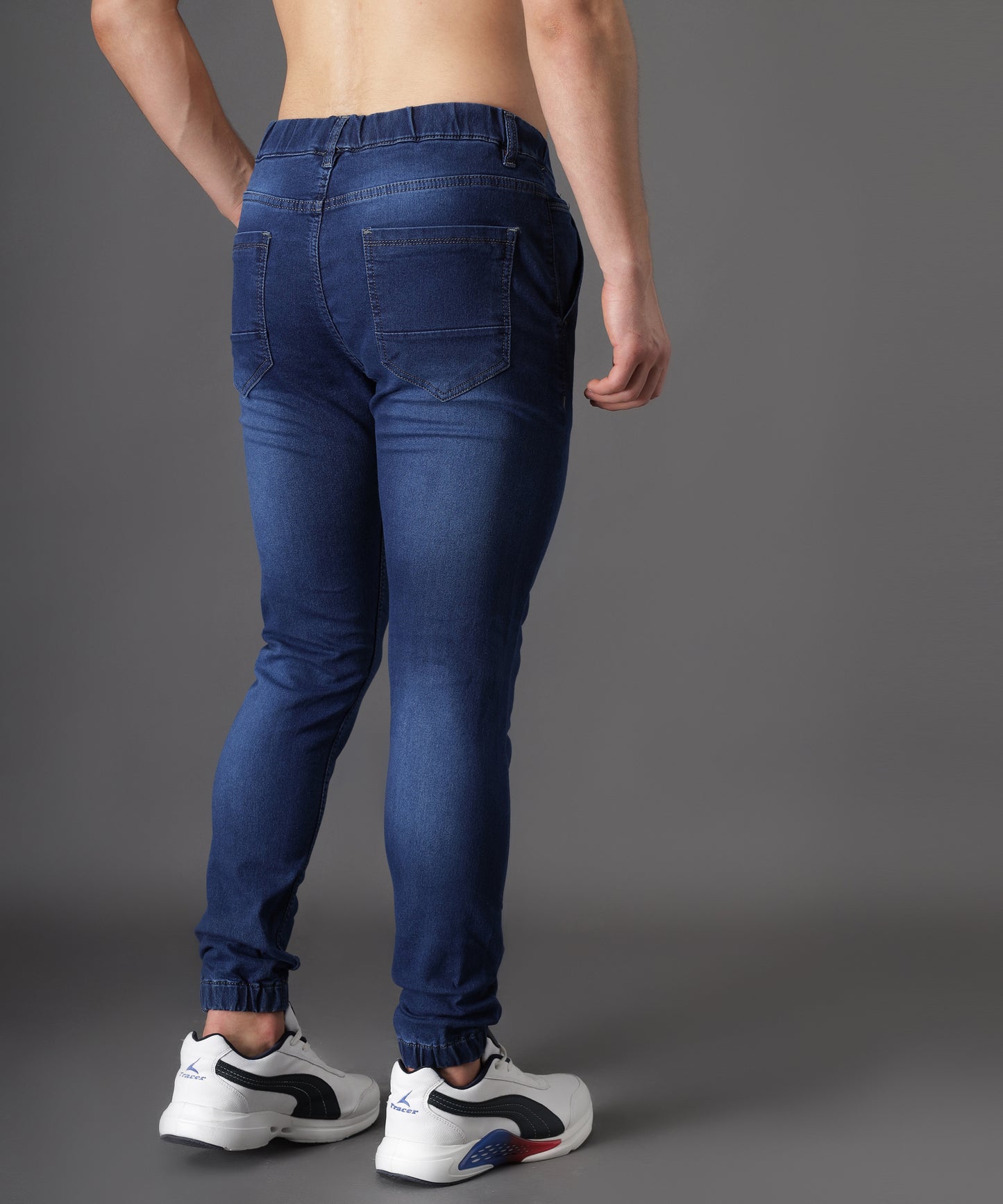 ZAYSH Men Slim Mid Rise Blue Jogger Pants